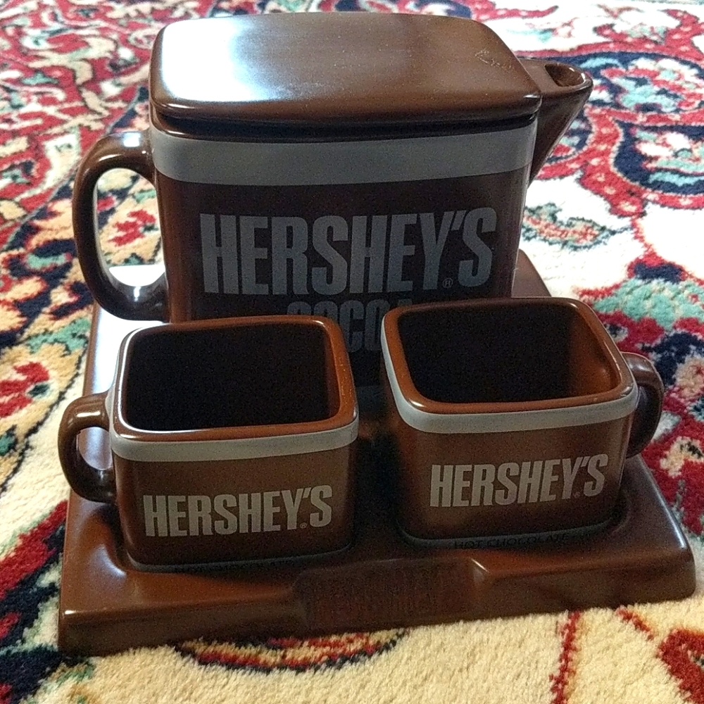 Hershey's retired hot chocolate teapot set